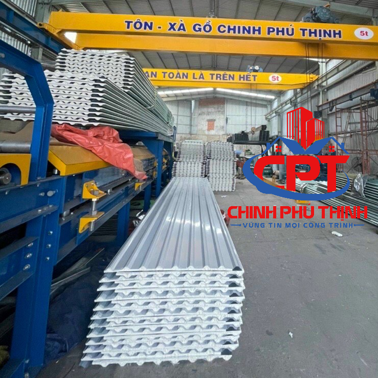 Xưởng sản xuất Tôn Đông Á của Tôn Thép Chinh Phú Thịnh